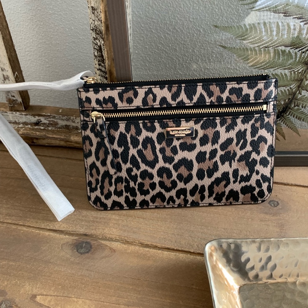 Kate ♠️ Spade wristlet